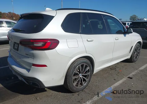 2021 BMW X5 xDrive40I z USA, uszkodzony, nr VIN 5UXCR6C03M9F88612